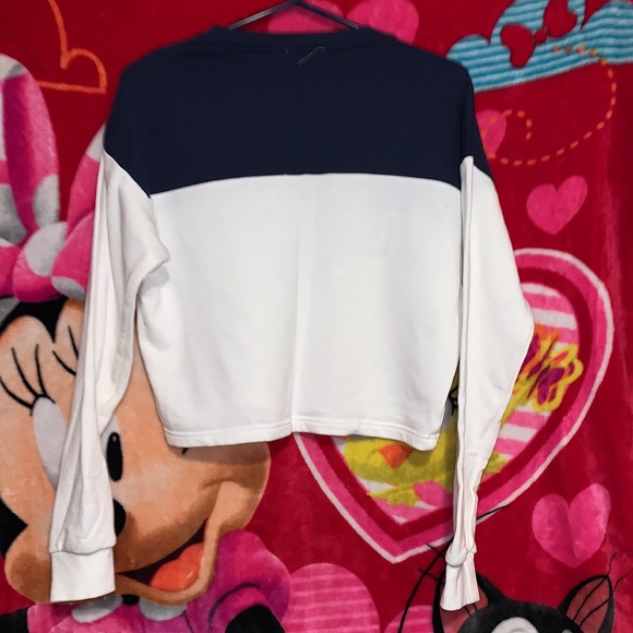 Crop Sweat Shirt - Picture 3 of 3